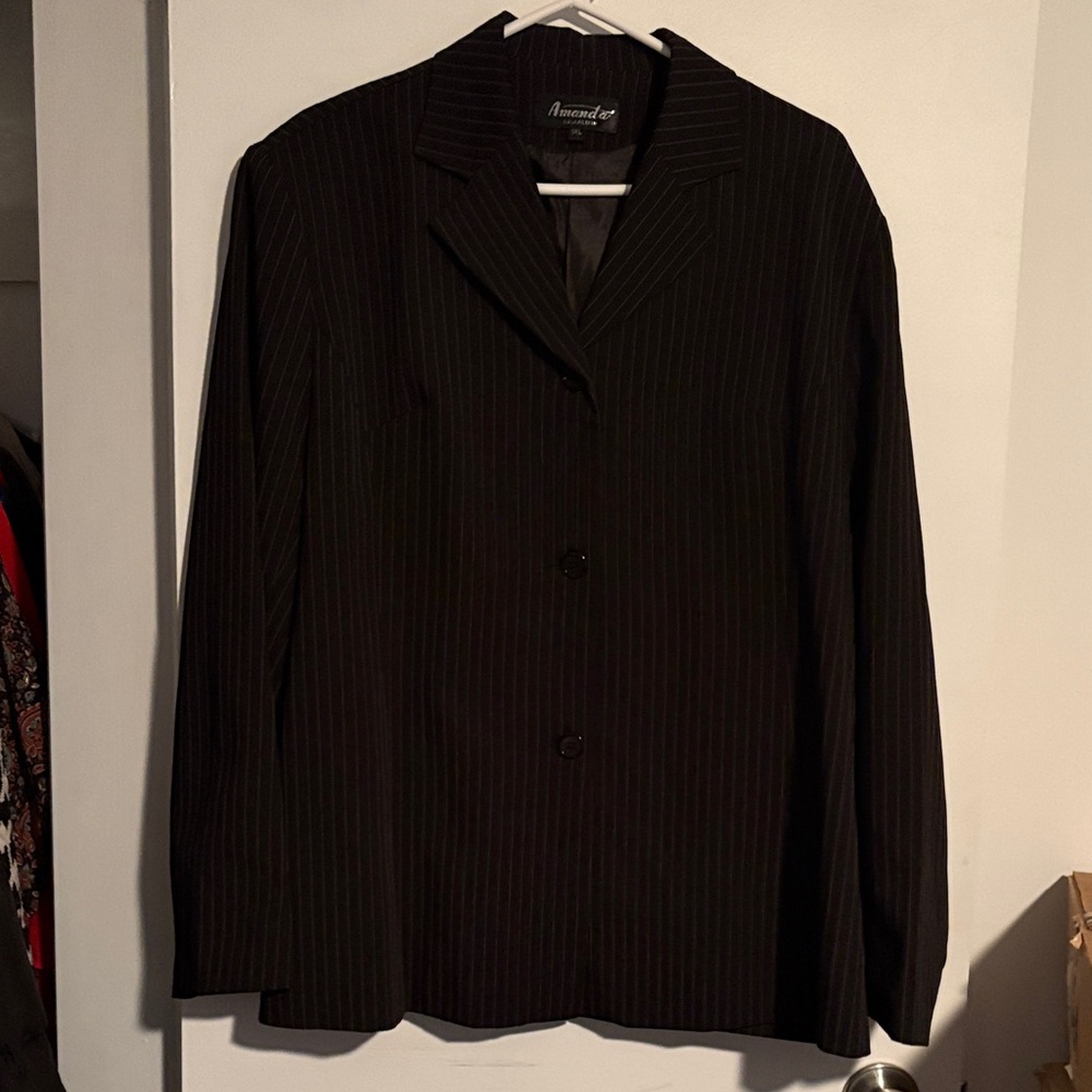Amanda Lane Black Pinstripe Blazer